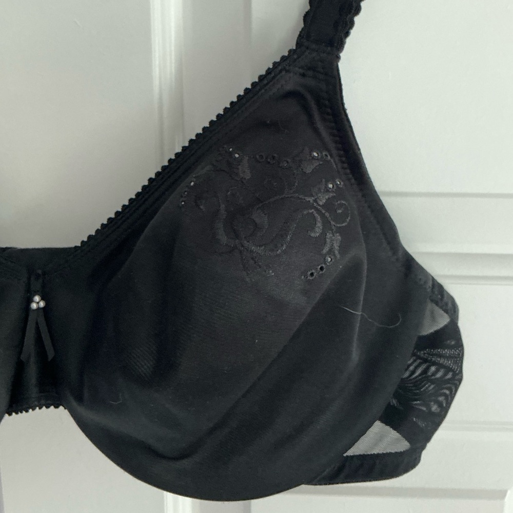 Wacoal Black Slimline Seamless Underwire Minimizer Bra 40C - Picture 3 of 12